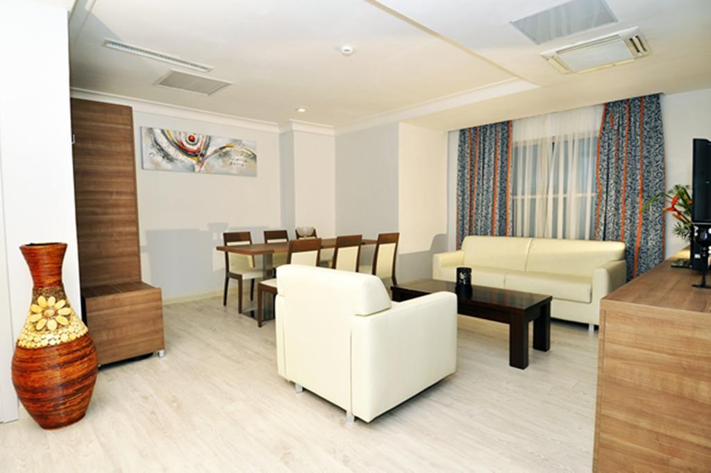 Benin Royal Hotel Cotonou Zimmer foto