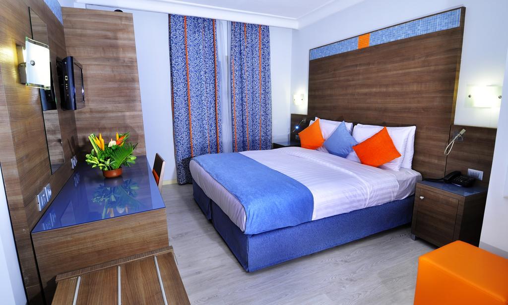 Benin Royal Hotel Cotonou Exterior foto